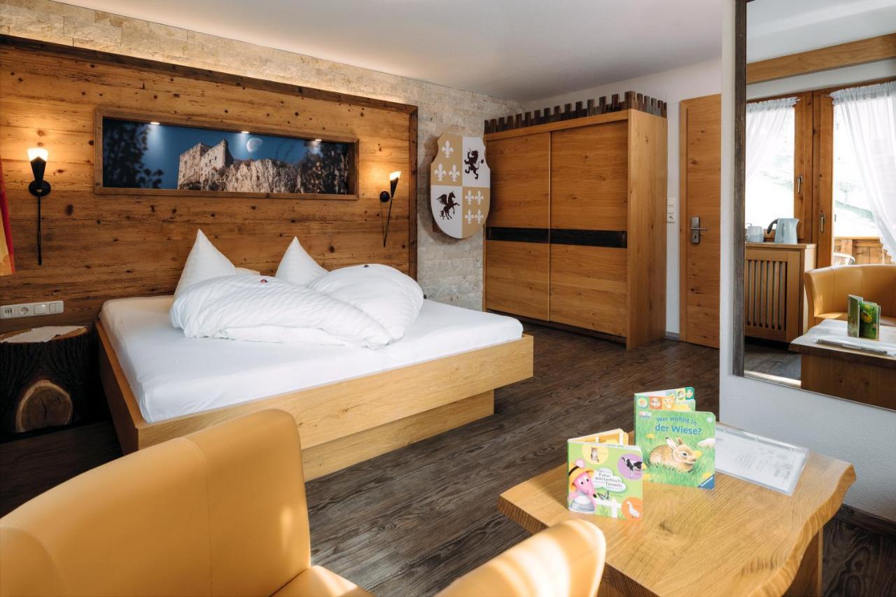 Kinderhotel Laderhof ラディス エクステリア 写真